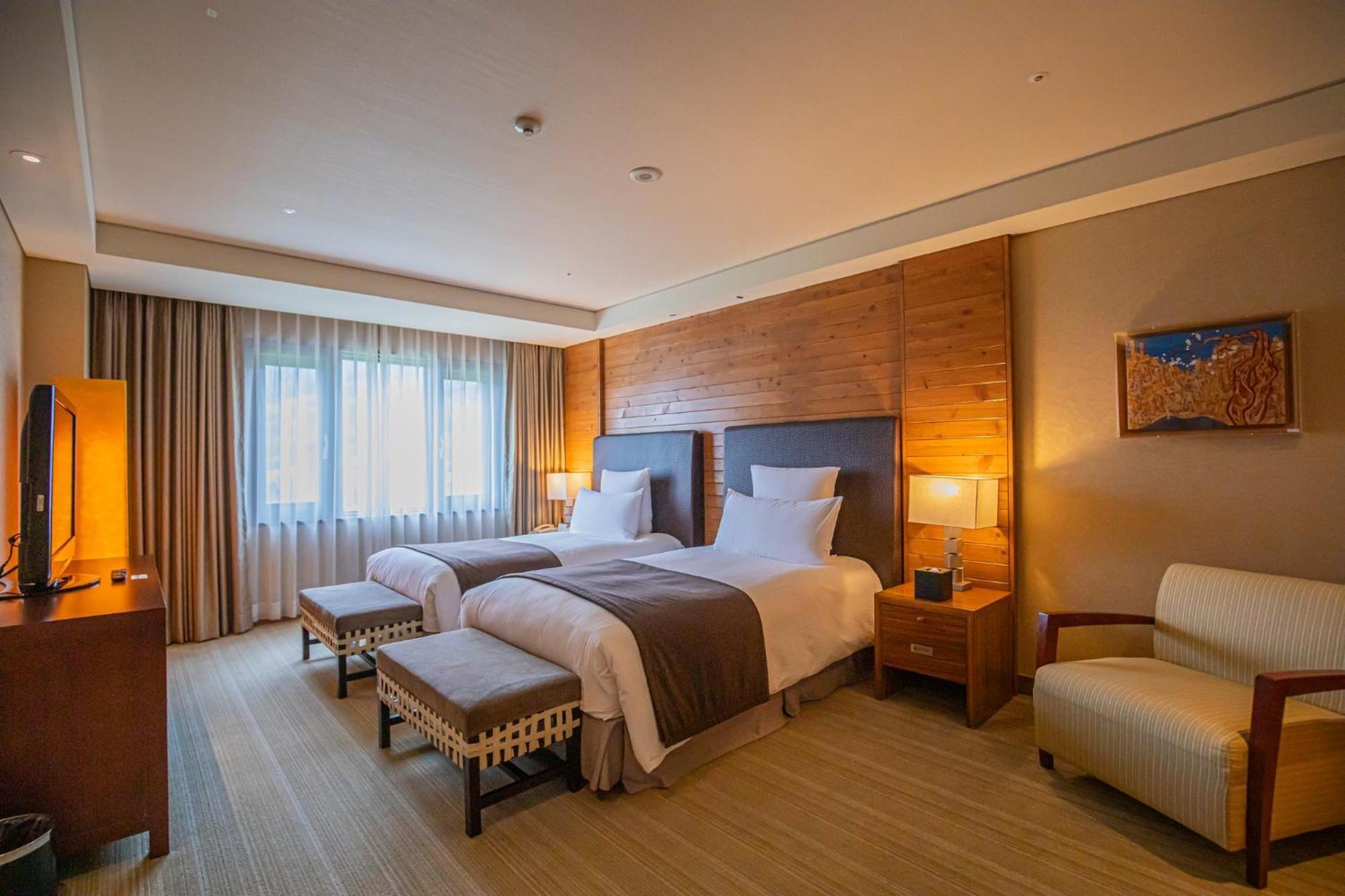 อินเตอร์คอนติเนนตัล อัลเพนเซีย พยองชาง รีสอร์ต Hotel พยองซาง ภายนอก รูปภาพ